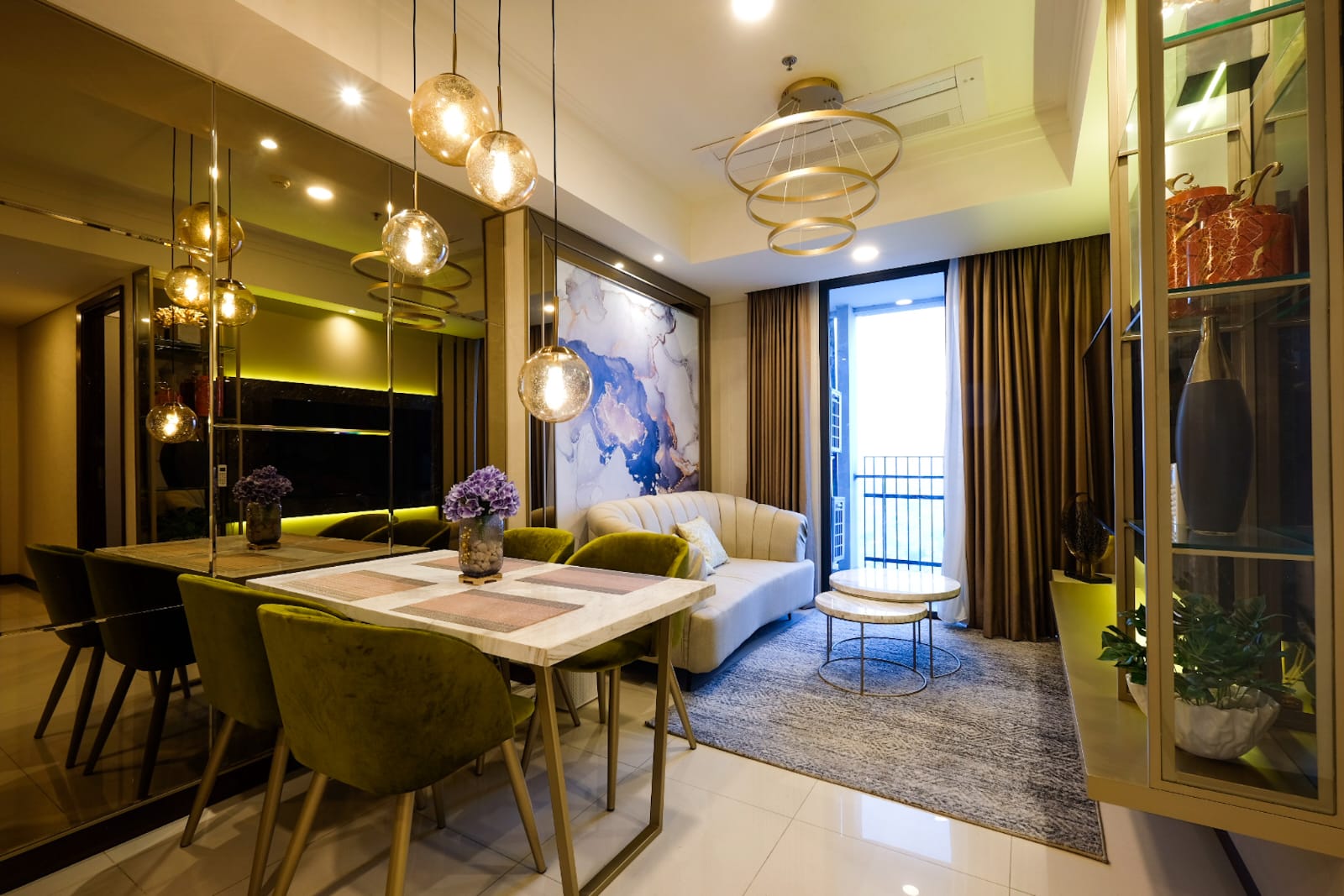 Harga sewa 2 Bed Room Apartemen Casa Grande Residence Rp.16 juta per bulan