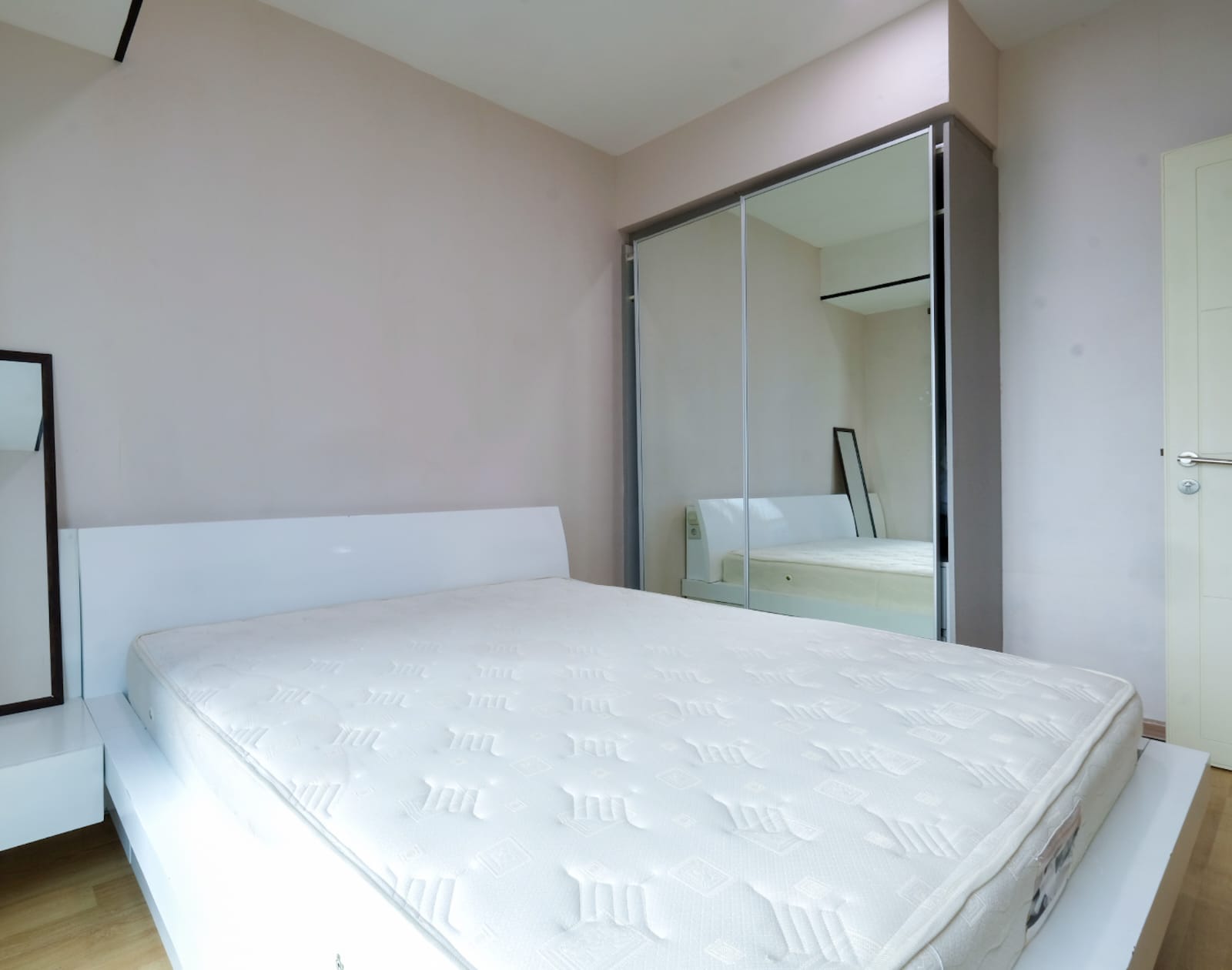 Sewa Apartemen Casagrande Residence Tower Mirage 1 Bed Room Fully Furnished