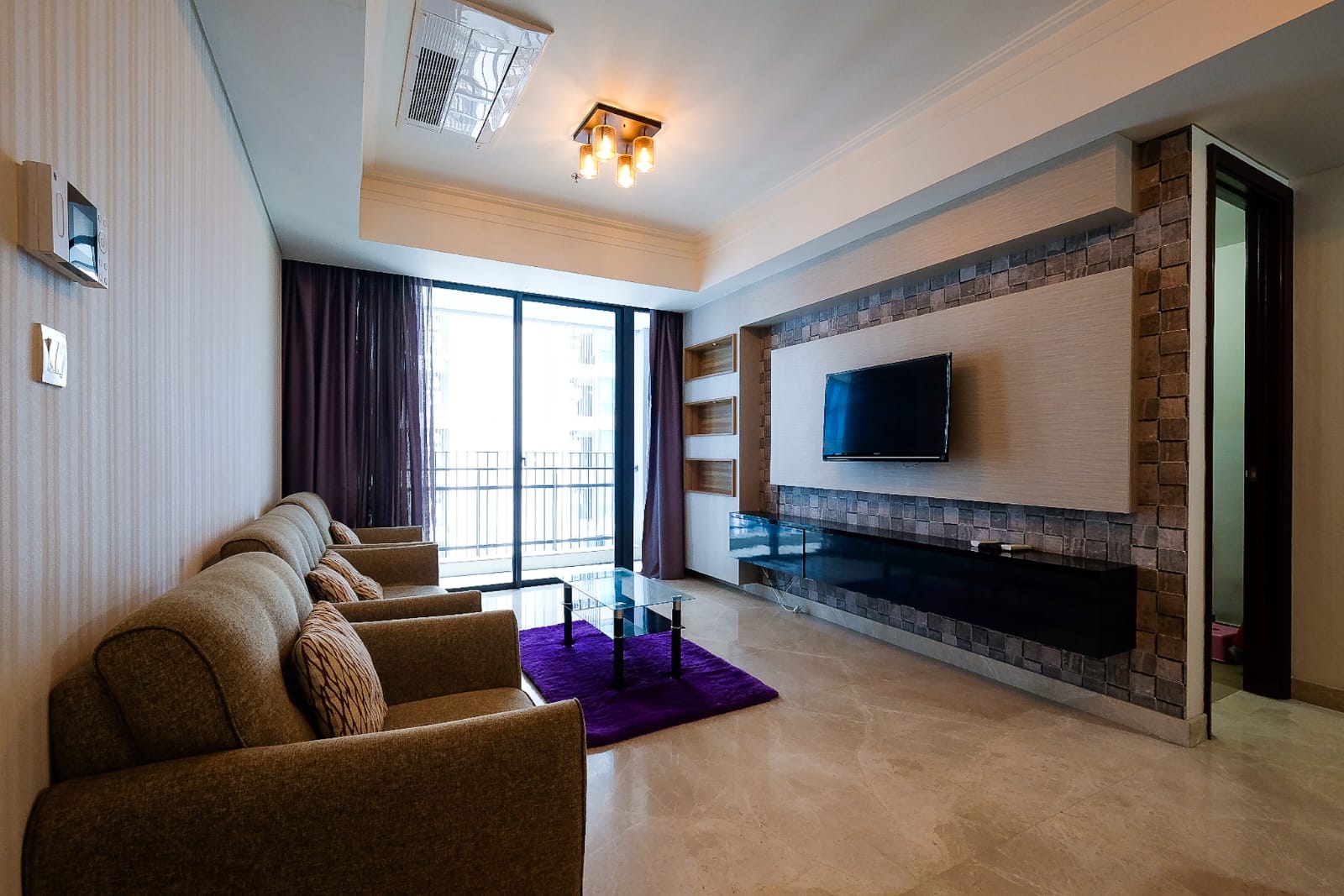 Sewa Apartment Casagrande Tower Angelo 3 Bed Room