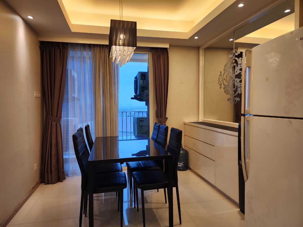 Sewa Casa Grande Kokas Tower Mirage 3 Bed Room Luas 99 m2 Rp.180 Juta / Tahun