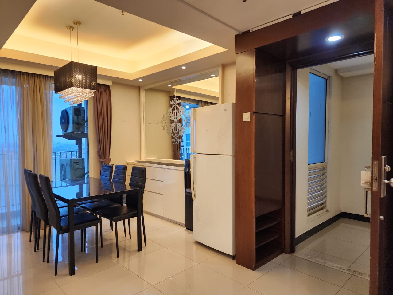 Sewa Casa Grande Kokas Tower Mirage 3 Bed Room Luas 99 m2 Rp.180 Juta / Tahun