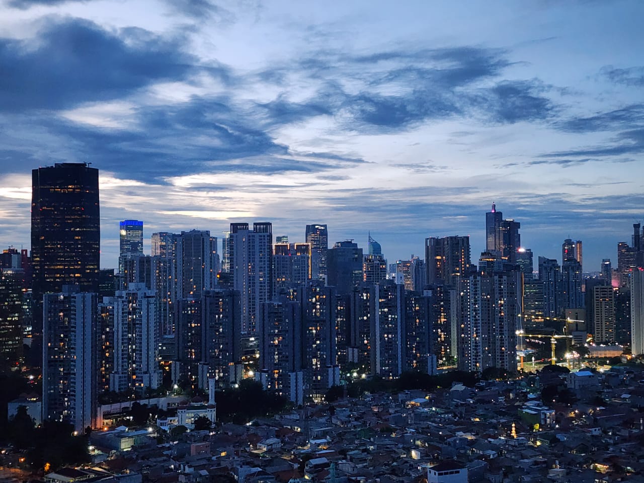 Sewa Casagrande Residence Tower Chianti 2 BR Rp.17.000.000/Bulan (Rp.204.000.000/Tahun) Stock Sewa Apartemen Casagrande Residence Termurah, Terlengkap dan Terupdate Bulan November Tahun 2025