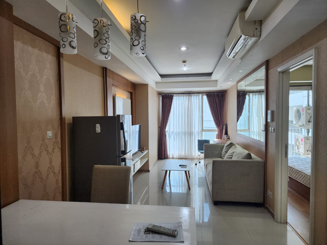 Sewa Casagrande Residence Tower Montana 1 Bed Room Luas 50 m2 Rp.11.000.000/Bulan (Rp.132.000.000/Tahun) Sewa Apartemen Casagrande Termurah, Terlengkap dan Terupdate di area Kokas www.casagrande-residence.com