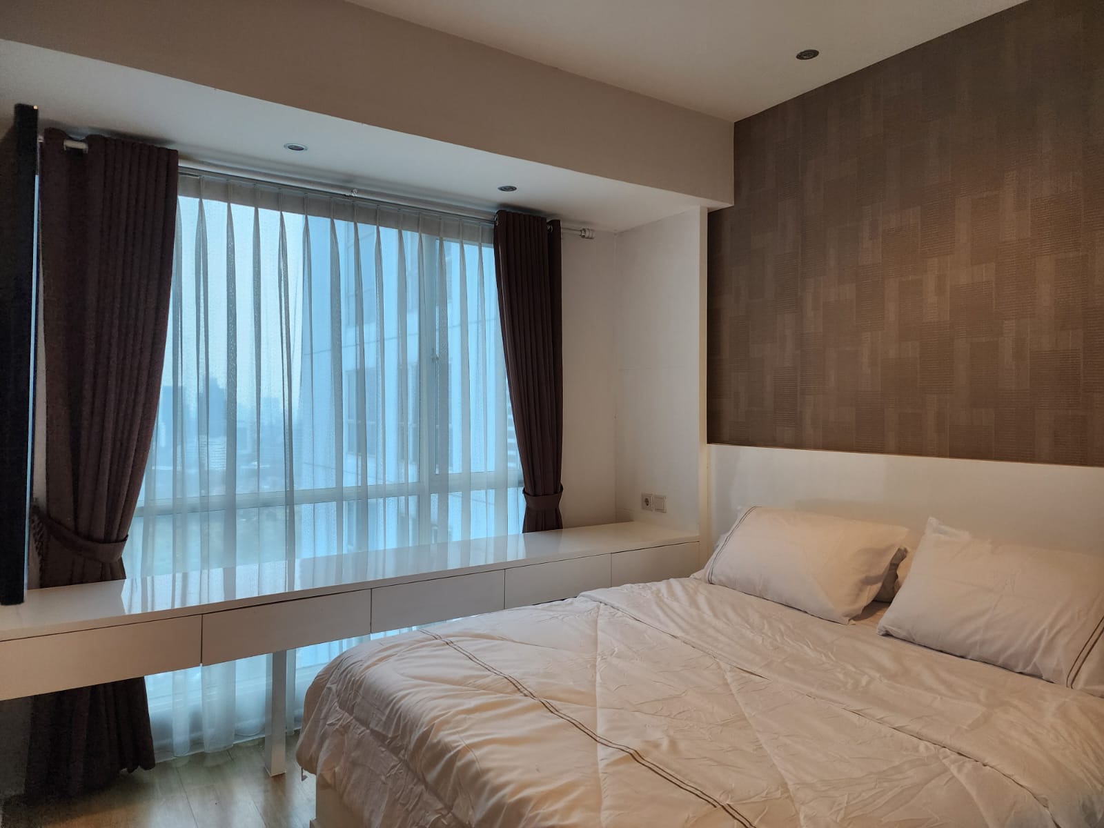 Sewa Tower Mirage 1 Bed Room Luas 51 m2  Lantai 35 unit 10  Rp. 11 Juta Per Bulan Minimal Sewa 1 Tahun www.casagrande-residence.com Stock sewa terlengkap dan terupdate Bulan Juli Tahun 2024