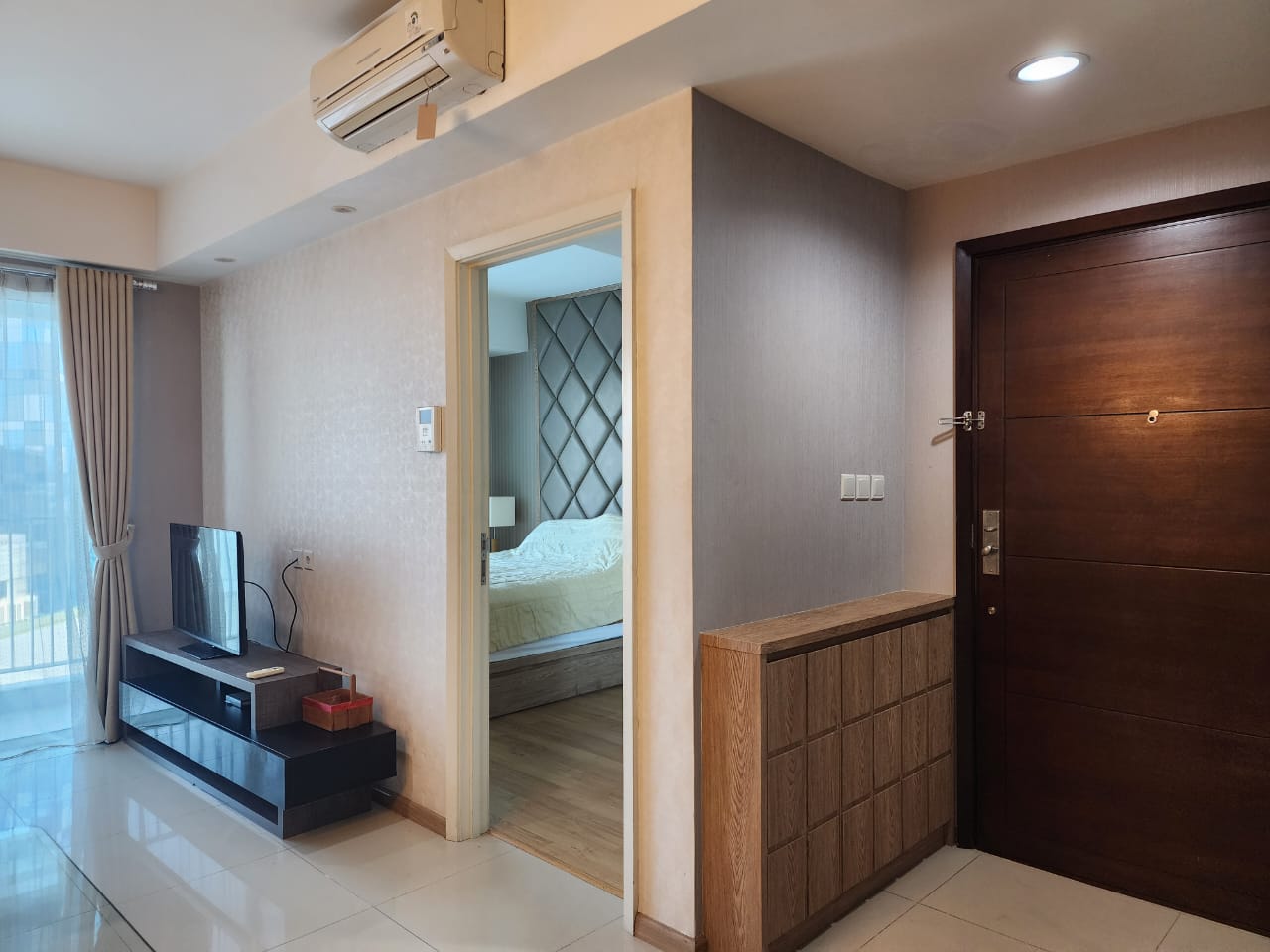 Sewa Tower Montreal 1 Bed Room Luas 51 m2 Lantai 11 unit 02 Rp. 11 Juta Per Bulan Minimal Sewa 1 Tahun Stock Sewa Termurah, Terlengkap dan Terupdate www.casagrande-residence.com !!!