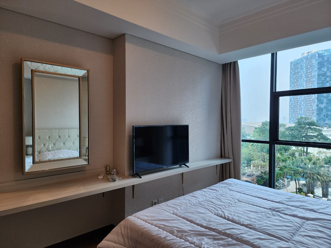 Stock Sewa Casagrande Residence Bulan Agustus 2024 Sewa Tower Chianti 2 Bed Room Luas 67 m2 Lantai 12 unit 10 Rp. 16 Juta Per Bulan Minimal Sewa 1 Tahun Stock Sewa Termurah, Terlengkap dan Terupdate www.casagrande-residence.com !!!