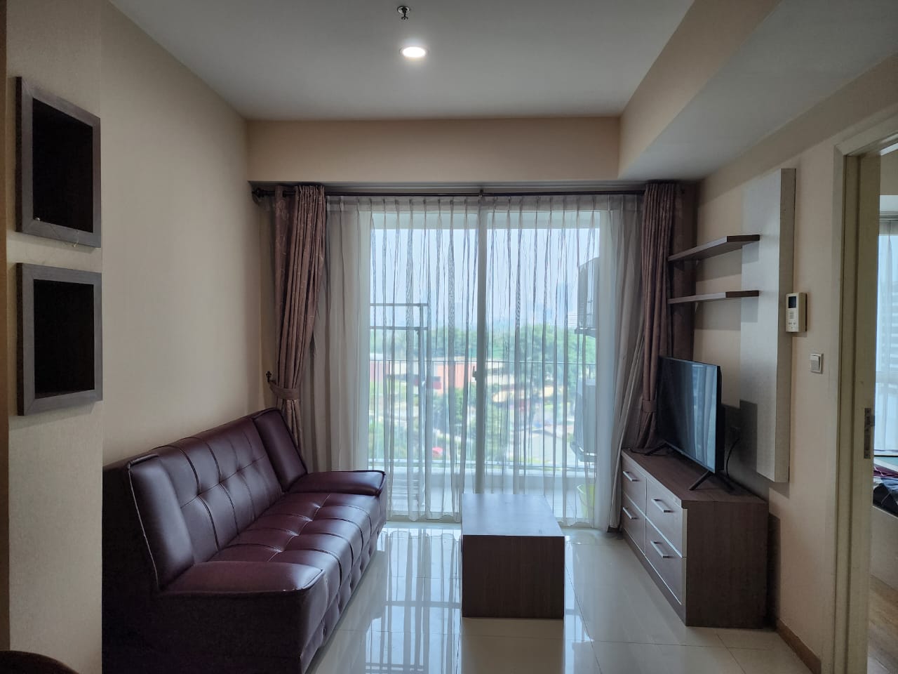 Stock Sewa Casagrande Residence Bulan Agustus 2024 Sewa Tower Mirage 1 Bed Room Luas 51 m2 Lantai 06 unit 10 Rp. 11 Juta Per Bulan Minimal Sewa 1 Tahun Stock Sewa Termurah, Terlengkap dan Terupdate www.casagrande-residence.com !!!