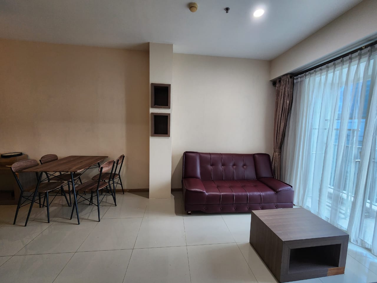Stock Sewa Casagrande Residence Bulan Agustus 2024 Sewa Tower Mirage 1 Bed Room Luas 51 m2 Lantai 06 unit 10 Rp. 11 Juta Per Bulan Minimal Sewa 1 Tahun Stock Sewa Termurah, Terlengkap dan Terupdate www.casagrande-residence.com !!!
