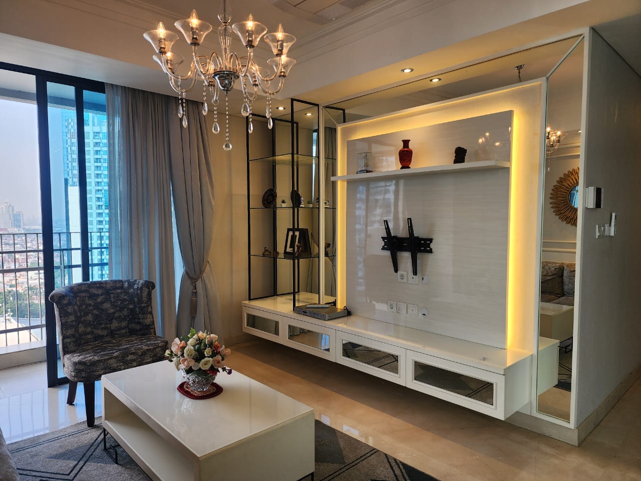 Stock Sewa Casagrande Residence Bulan Juli 2025 Sewa Apartemen Tower Chianti 3+1 Bed Room Luas 145 m2 Lantai 22 unit 08 USD 2000/Bulan (USD 24.000/Tahun) Minimal Sewa 1 Tahun Stock Sewa Terupdate www.casagrande-residence.com