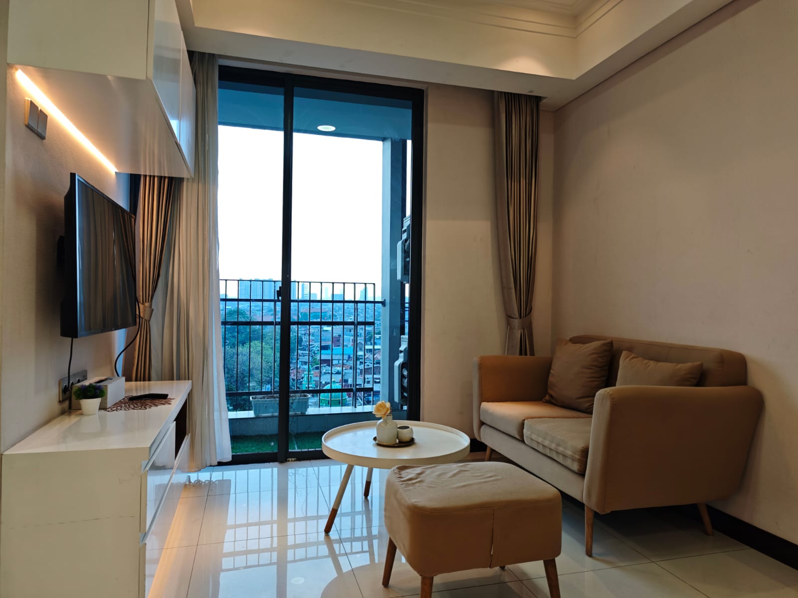 Stock Sewa Casagrande Residence Bulan September'25 Sewa Apartemen Tower Bella 2+1 Bed Room Luas 88 m2 Lantai 07 Unit 02 Minimal Sewa 1 Tahun www.casagrande-residence.com
