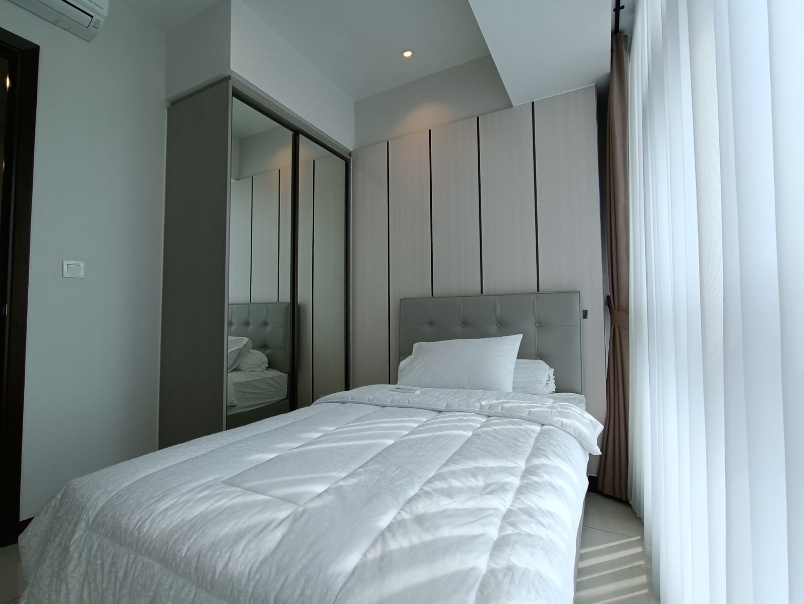Tower Angelo 2+1 Bed Room Luas 88 m2 Lantai 10 Unit 01 Rp.18 Juta Per Bulan Minimal Sewa 1 Tahun www.casagrande-residence.com Stock Sewa Apartemen Casa Grande Terlengkap dan Termurah Bulan Juli Tahun 2024